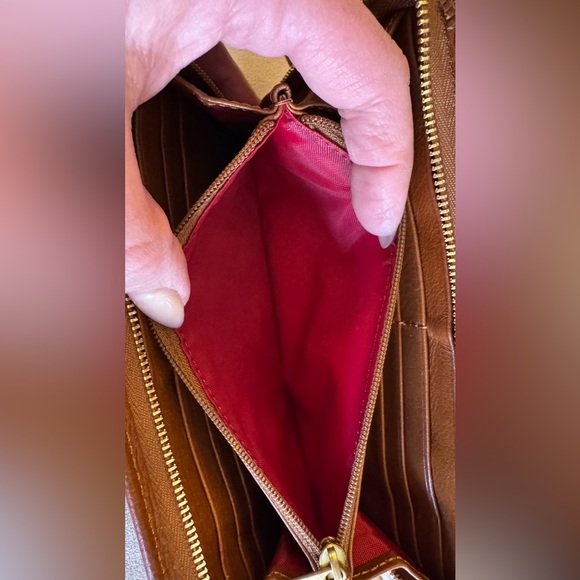 Hammitt wallet EUC - Picture 3 of 6